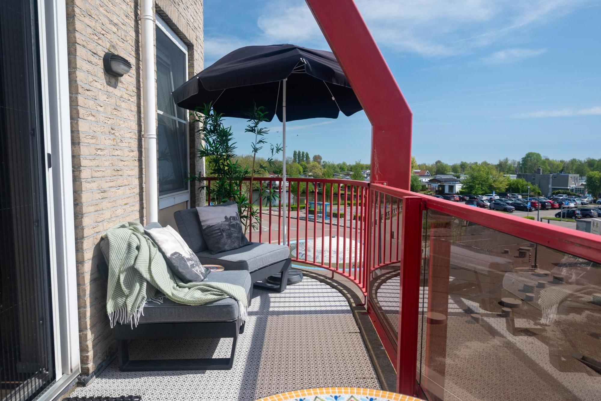 Zuiderzeestate 35, Prachtig Appartement Aan Het Ijsselmeer Makkum Eksteriør bilde